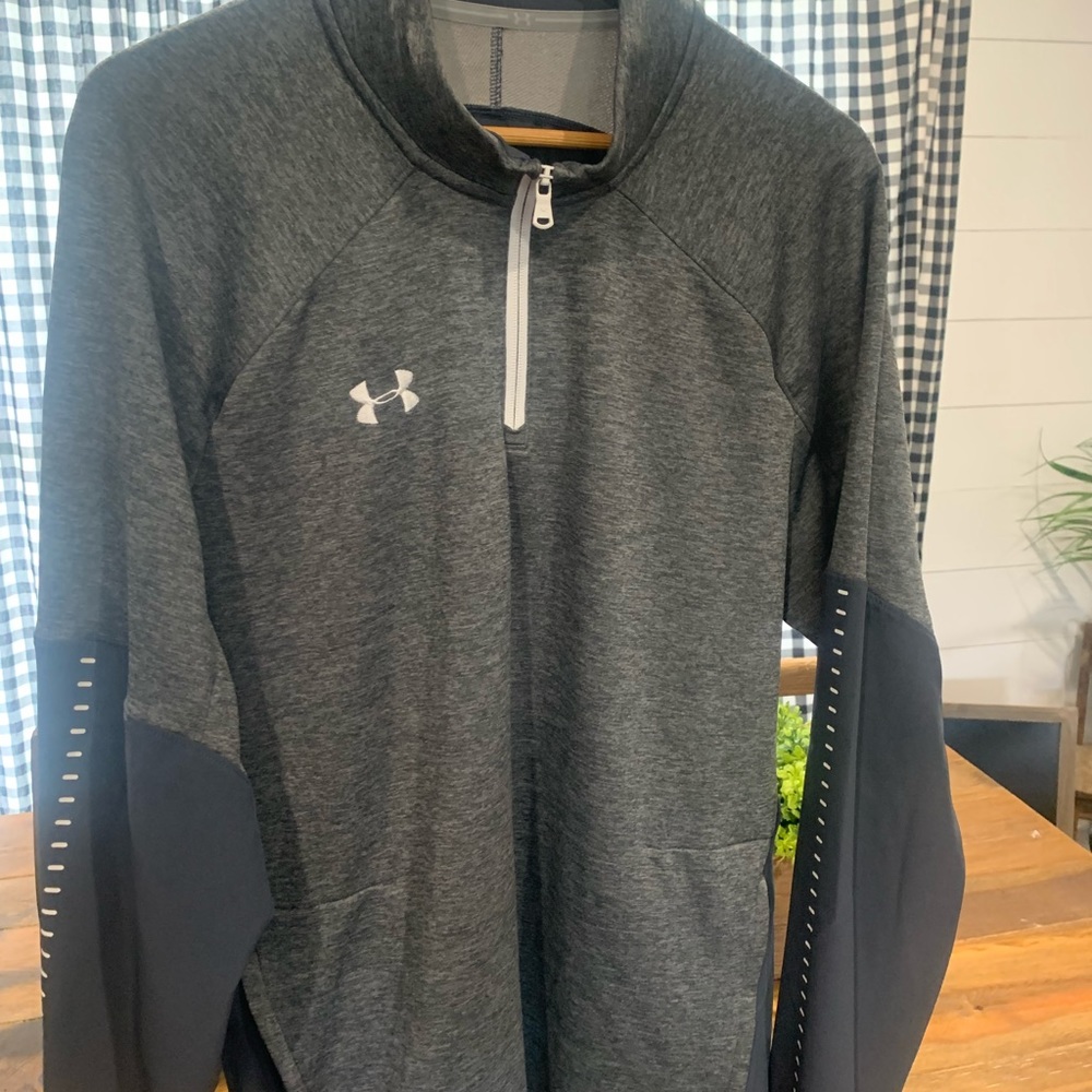 1/2 zip pullover
